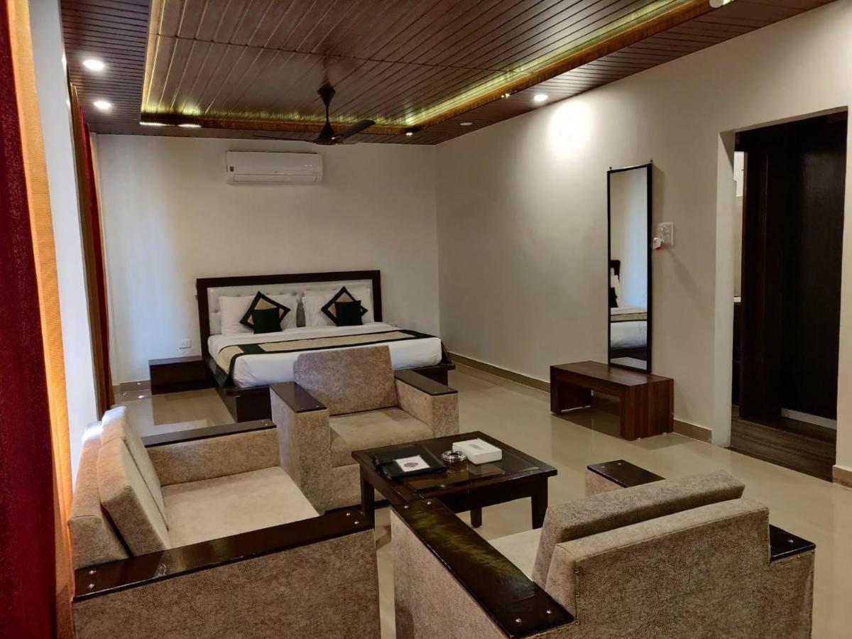 Skywood Resort Shoghi Shogi Exterior foto