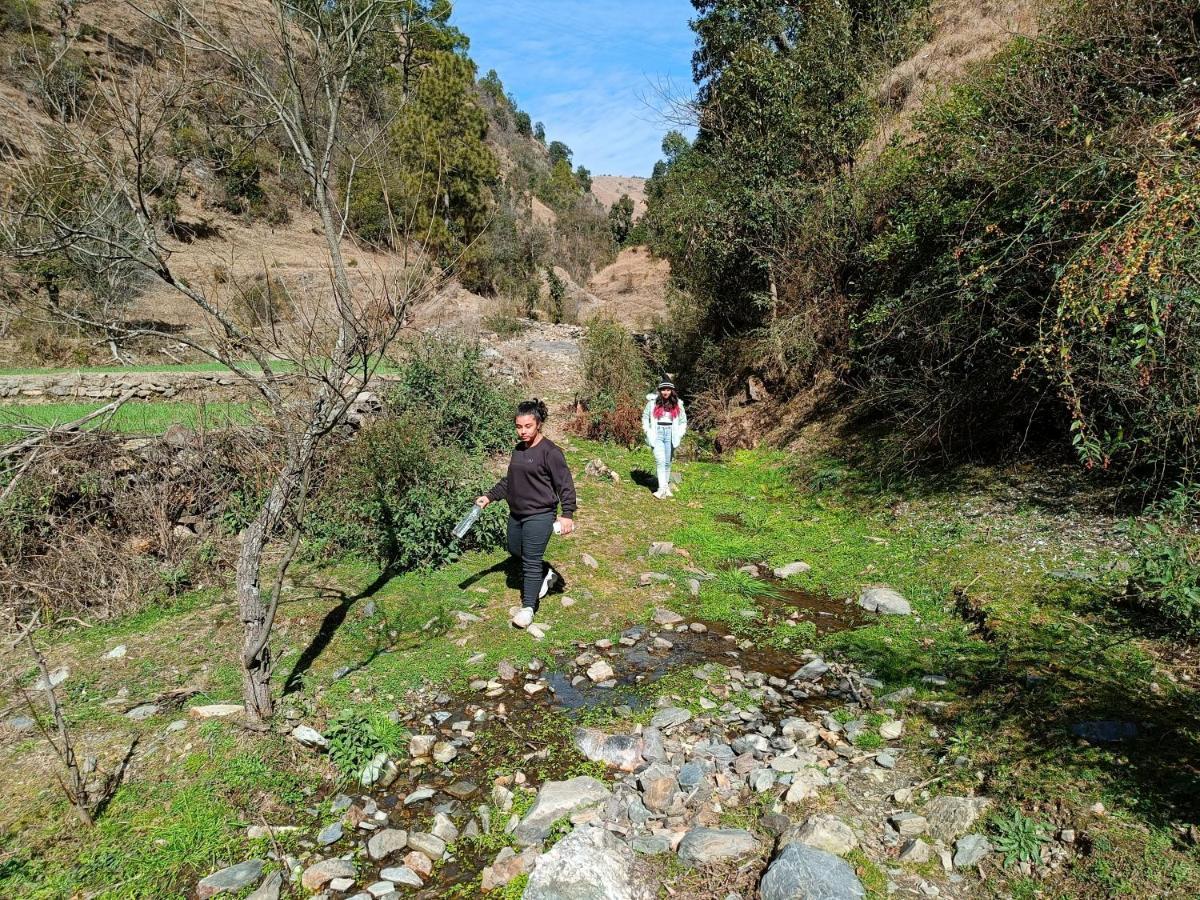 Skywood Resort Shoghi Shogi Exterior foto