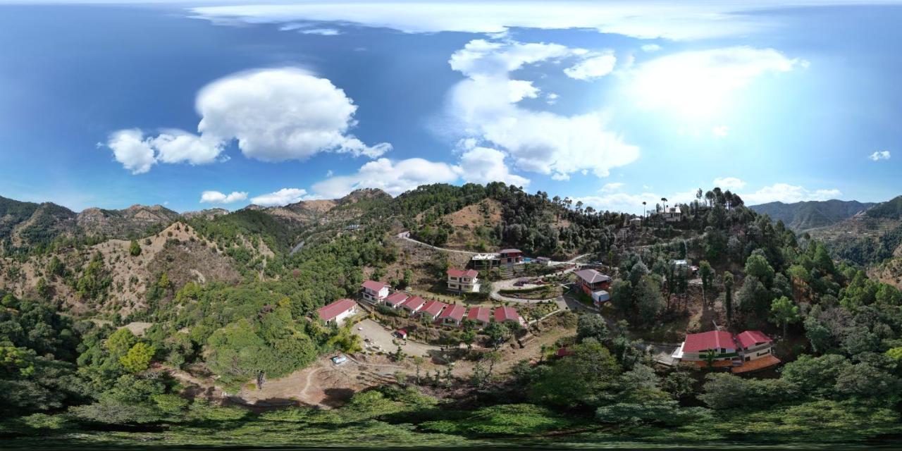 Skywood Resort Shoghi Shogi Exterior foto