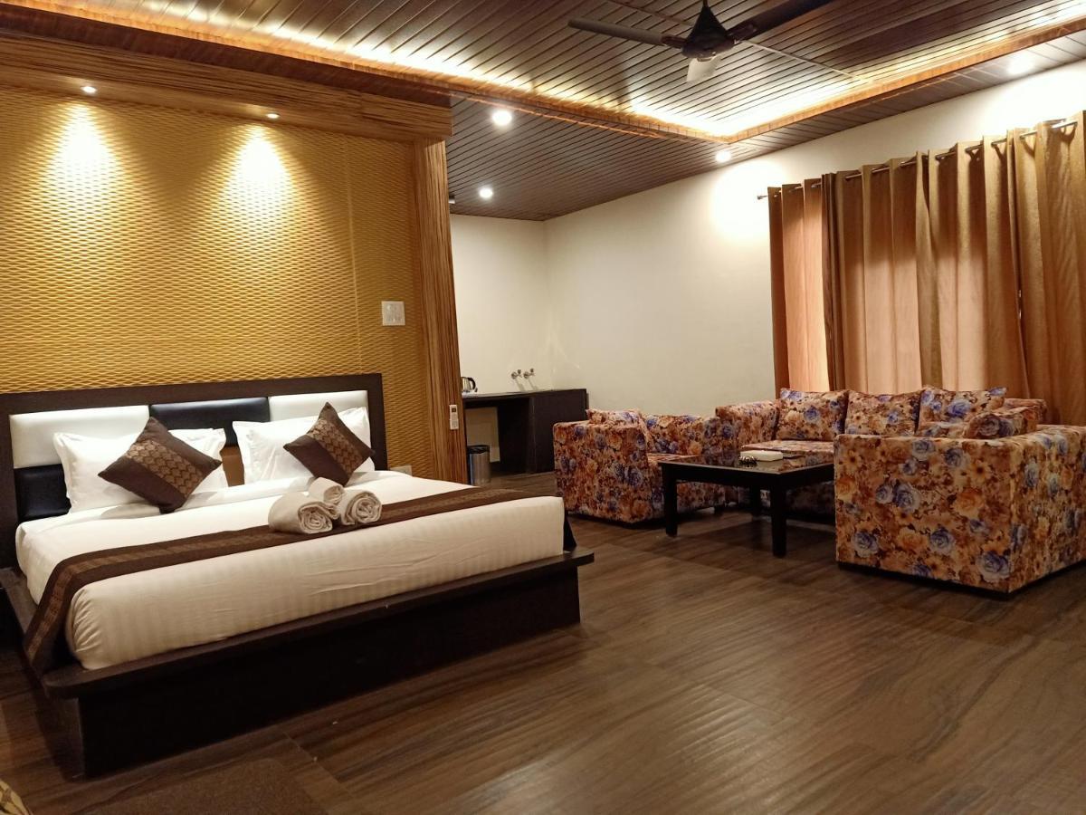 Skywood Resort Shoghi Shogi Exterior foto